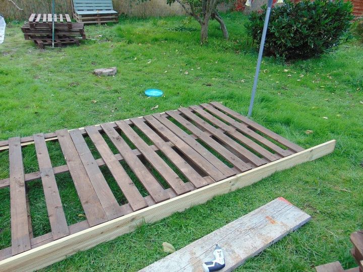 DIY Pallet Deck With Fire Pit Hometalk pallet deck with fire pit - DIY Pallet Deck With Fire Pit Hometalk