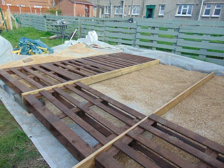 pallet deck with fire pit