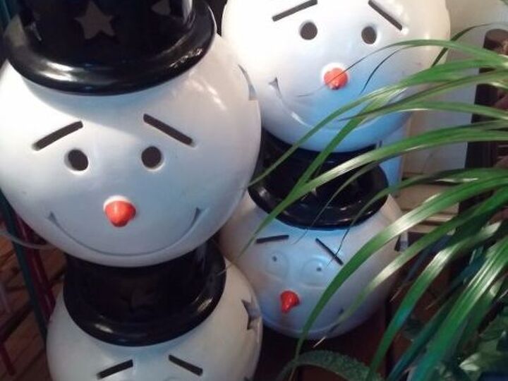 q snowmen