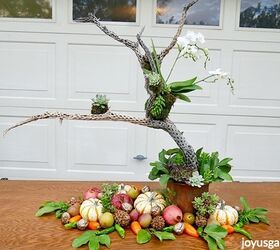 A Fall Table Decoration With Succulents & Other Natural Elements