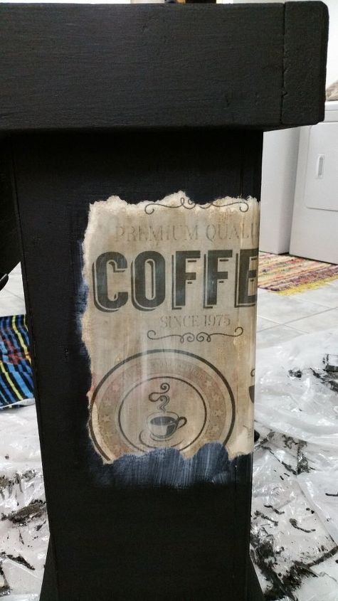 coffee house trash can