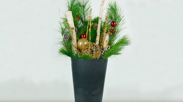 create your own christmas planter