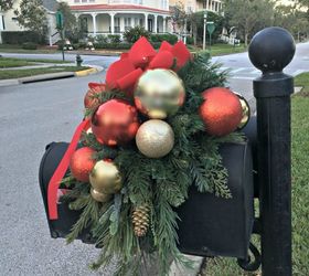 Decorate Your Mailbox for Christmas!