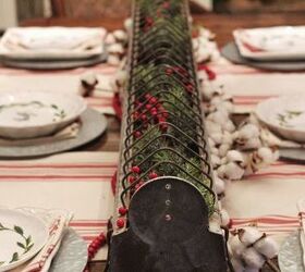 simple and cozy christmas tablescape