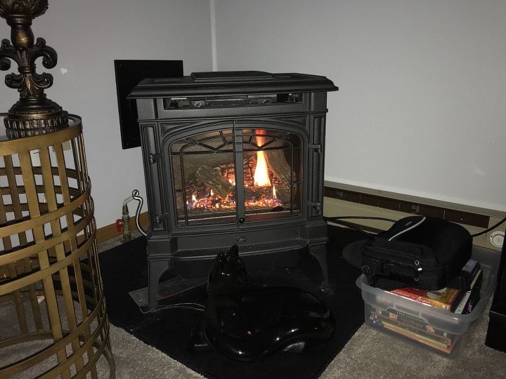 q is the flame on the right side supposed to be this high