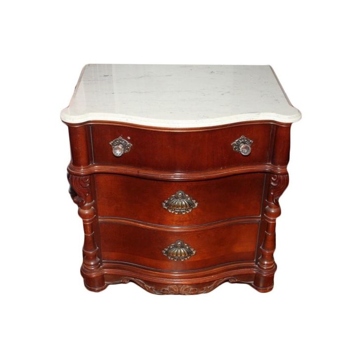 q does anyone know how i can find a pulaski 221 baker street nightstand