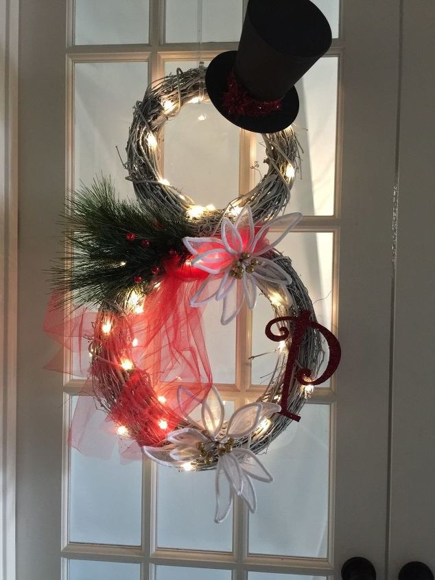 Download Free How To Make A Snowman Wreath Hometalk PSD Mockup Template