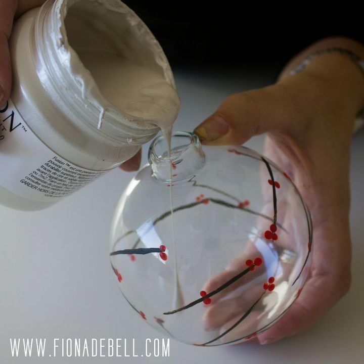 beautiful tree decorations you will want to keep forever, Pour the paint inside the bauble