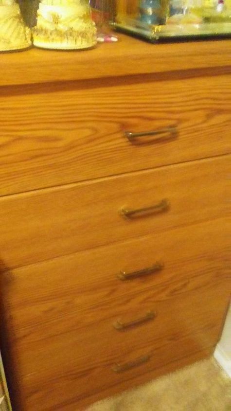 q can you paint over a fake wood dresser