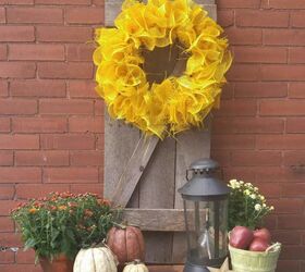 13 enjoyable burlap wreaths that ll make you smile when you see them, Top A Rustic Shutter With Yellow Burlap