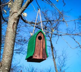 bluebird birdhouse made from pallets