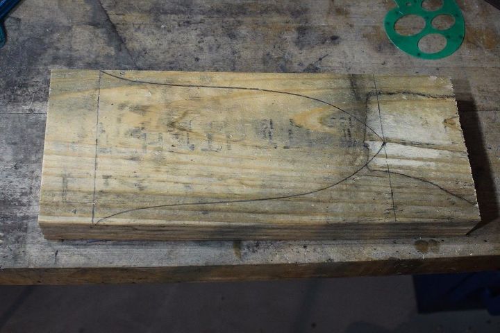 bluebird birdhouse made from pallets