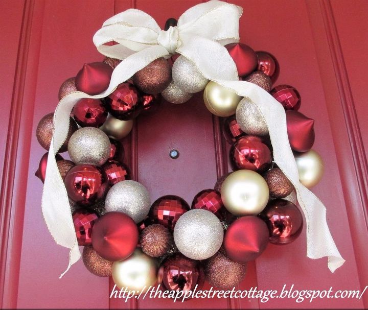 ornament wreath