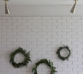 easy cheap evergreen christmas wreaths, Hang up your wreath s