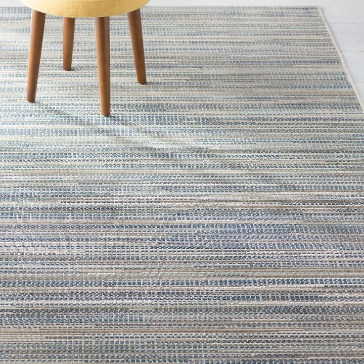 some effective way to clean indoor area rugs