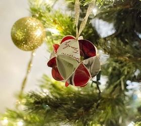 s 26 adorable ornament ideas to get you really excited for christmas, The Christmas Card Ornament