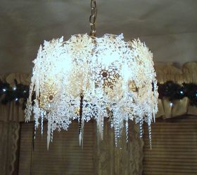 s make your home a winter wonderland with these stunning ideas, A Beautiful Snowflake Chandelier