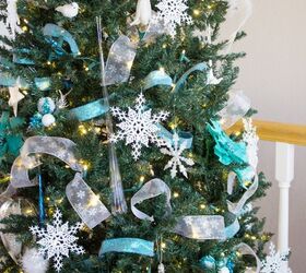 ribbon and the christmas tree