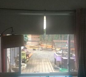 filling the space between two blinds in a window