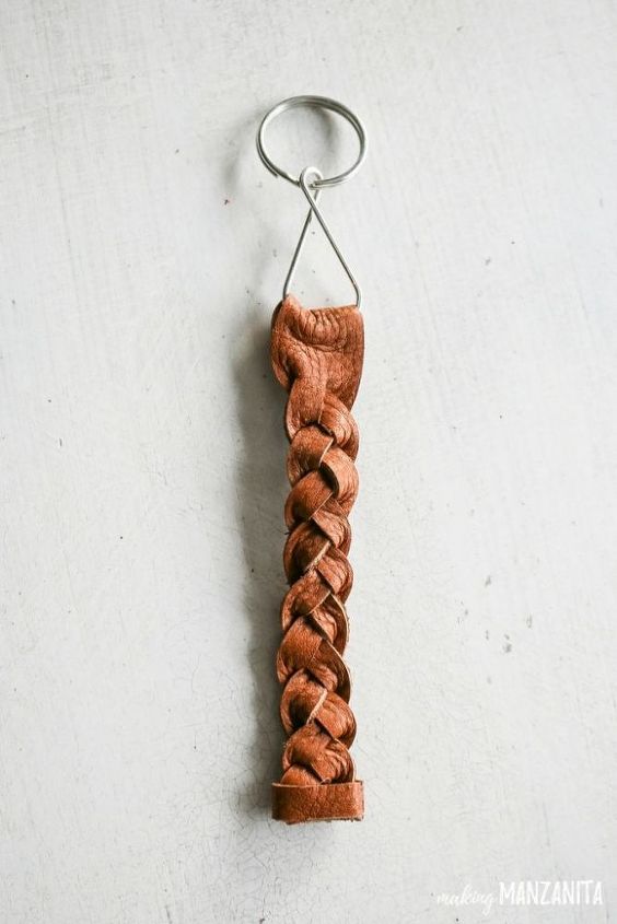 easy leather keychains