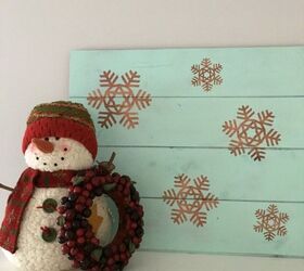 Rustic Cedar Snowflake Sign