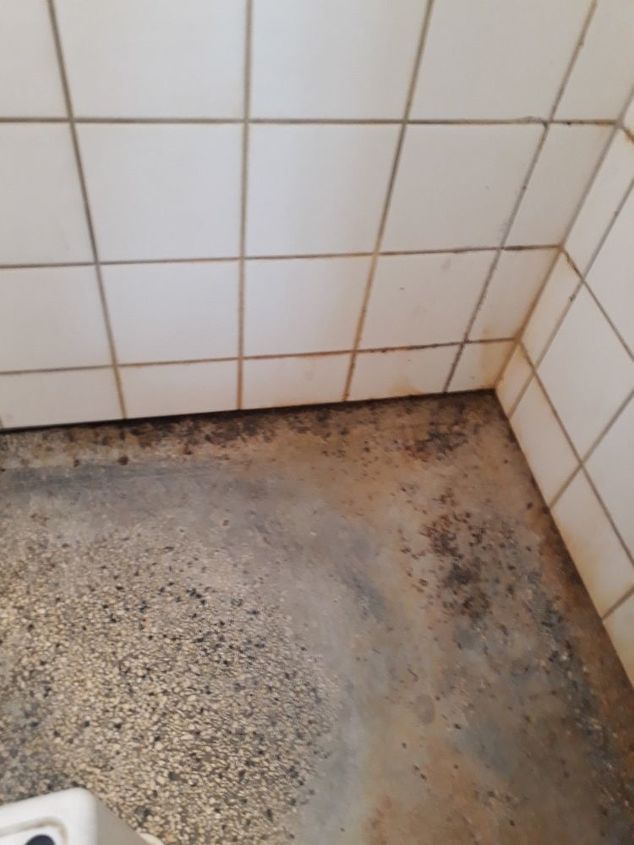 q how to fix up an ugly tiny bathroom