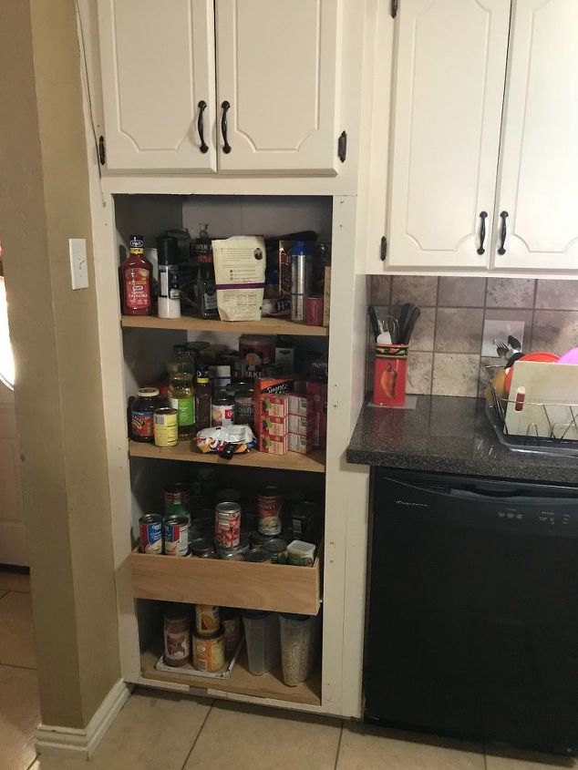 q pantry door