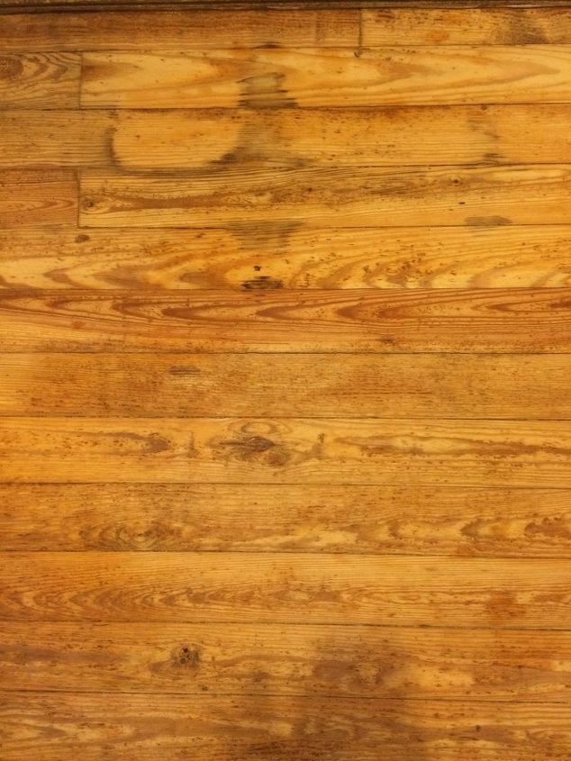 q i m trying to refinish my bathroom floor