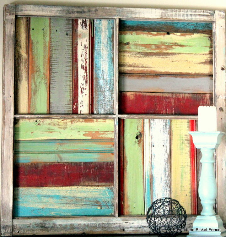 30 maravillosas formas de reciclar ventanas viejas, O pega algunos restos de madera de colores