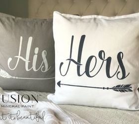 25 adorables ideas de almohadas que querrs copiar, Crea un conjunto para el Sr y la Sra