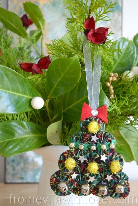 crie lindas decoraes de natal com os suffolk puffs yo yos