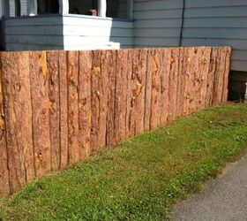 31 ways to get privacy inside and outside your home, Line up scrap pieces of lumber yard