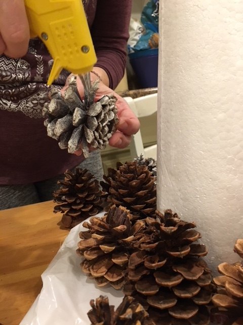 pine cone tree a simple holiday craft