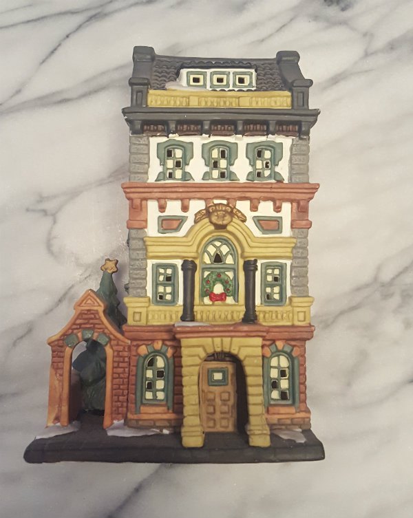 a christmas update with dixie belle paint