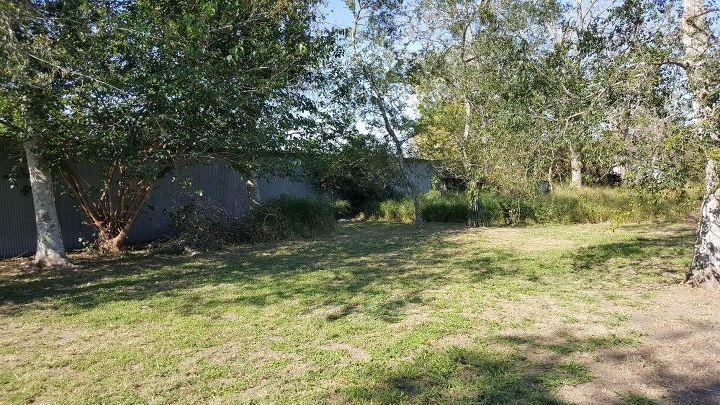 q gravel or pallets for bbq picnic area be good or another setup