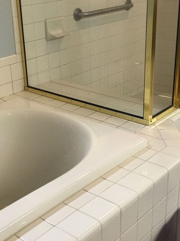 q bathtub
