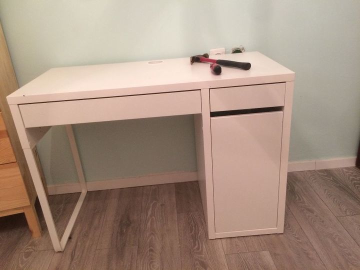 a tyro s diy, The completed desk
