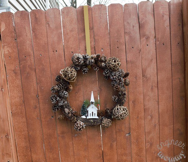 s 25 christmas wreath ideas you don t want to miss this year, Rustic Grapevine Wreath