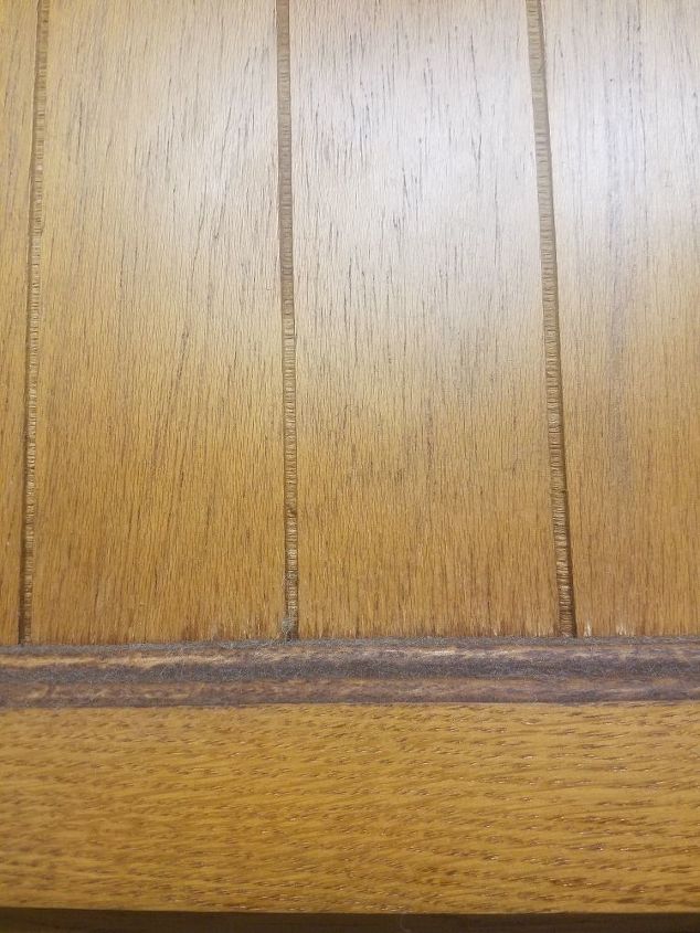 q how to clean kitchen cabinets