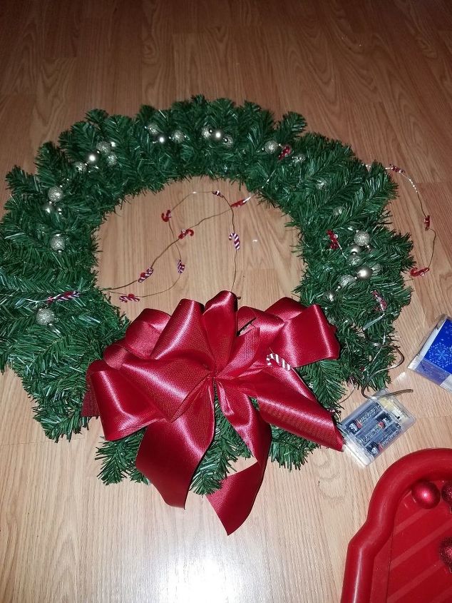 lighted christmas wreath, Added a left over bow