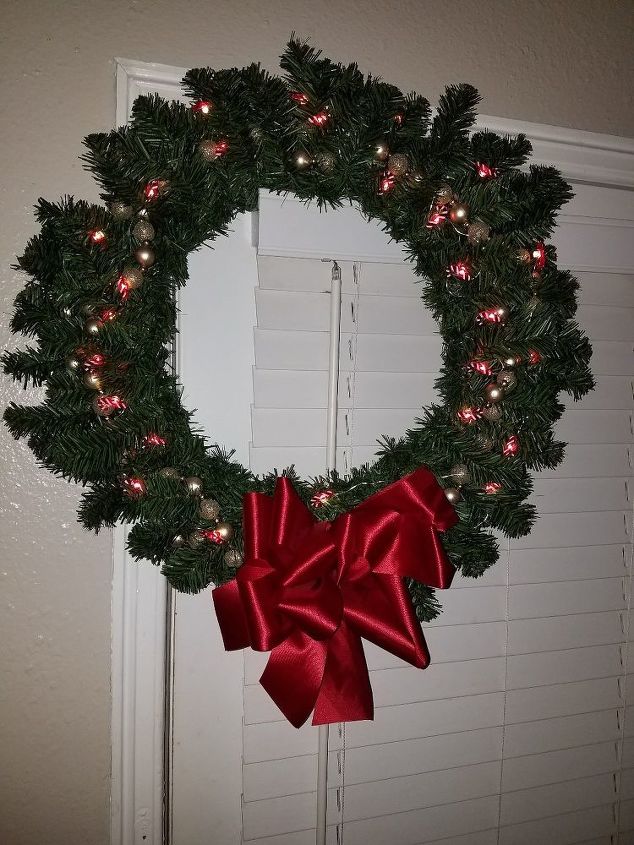 lighted christmas wreath, Added candy cane lights