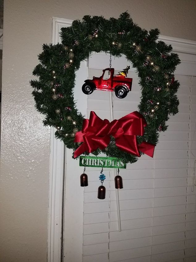 lighted christmas wreath, Dollar store wind chime