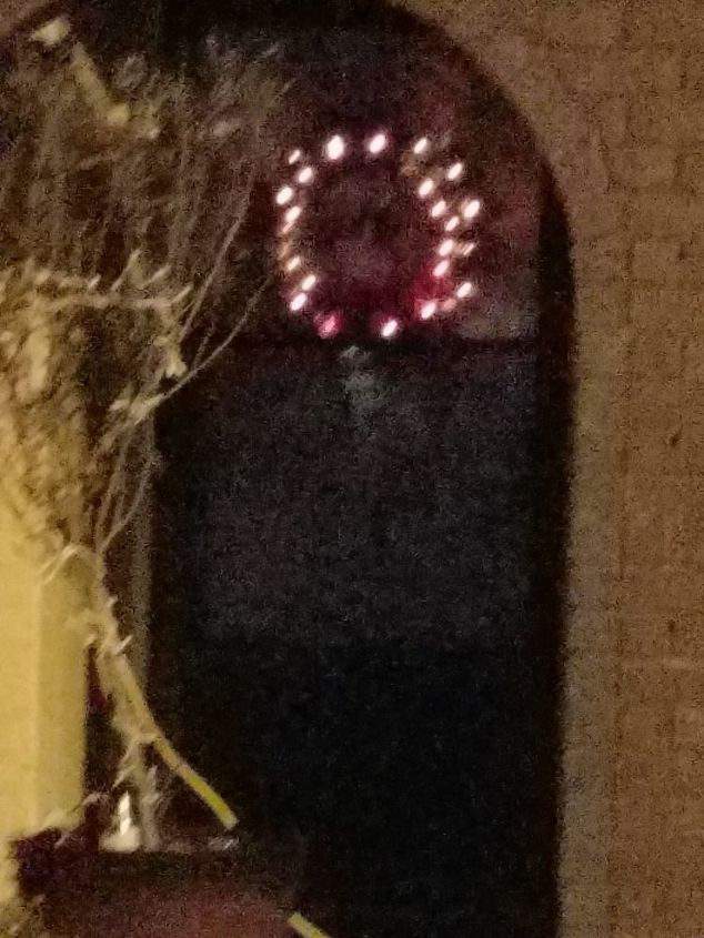 lighted christmas wreath, Lit up at night