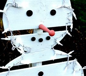 s 30 different ways to diy an adorable snowman this winter, Saw out two circles from pallets