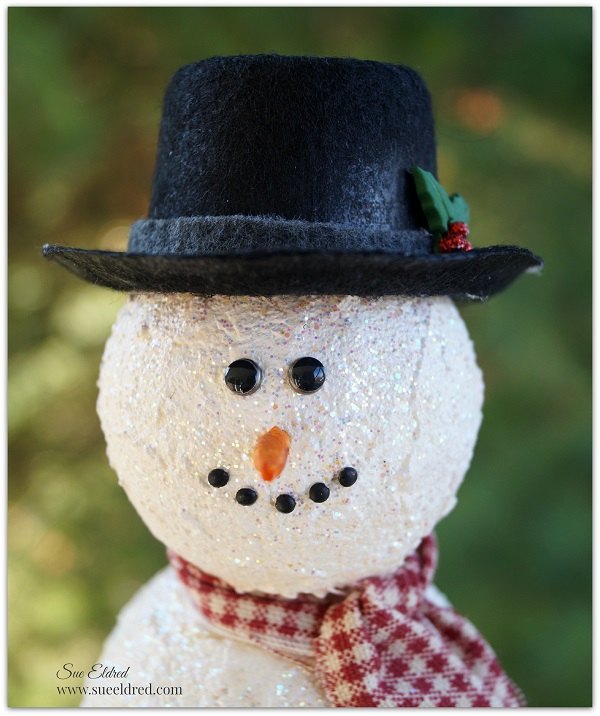 s 30 different ways to diy an adorable snowman this winter, Cover foam balls in Snow tex