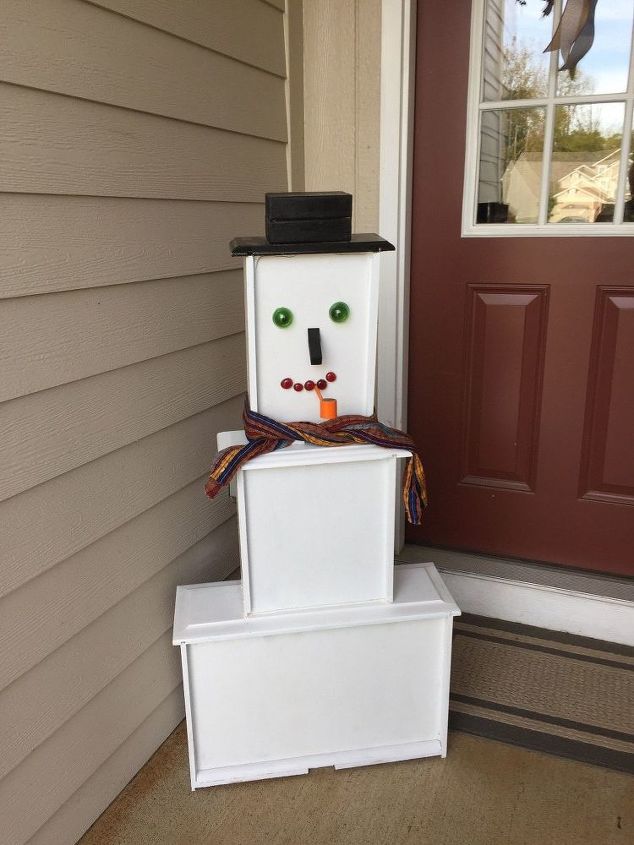 s 30 different ways to diy an adorable snowman this winter, Screw three old drawers together