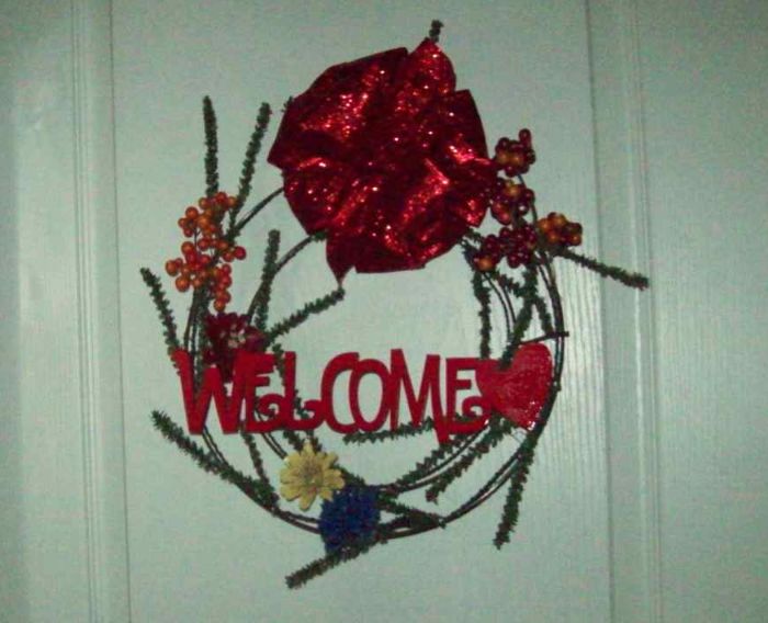 recycle and re use and make new wreath