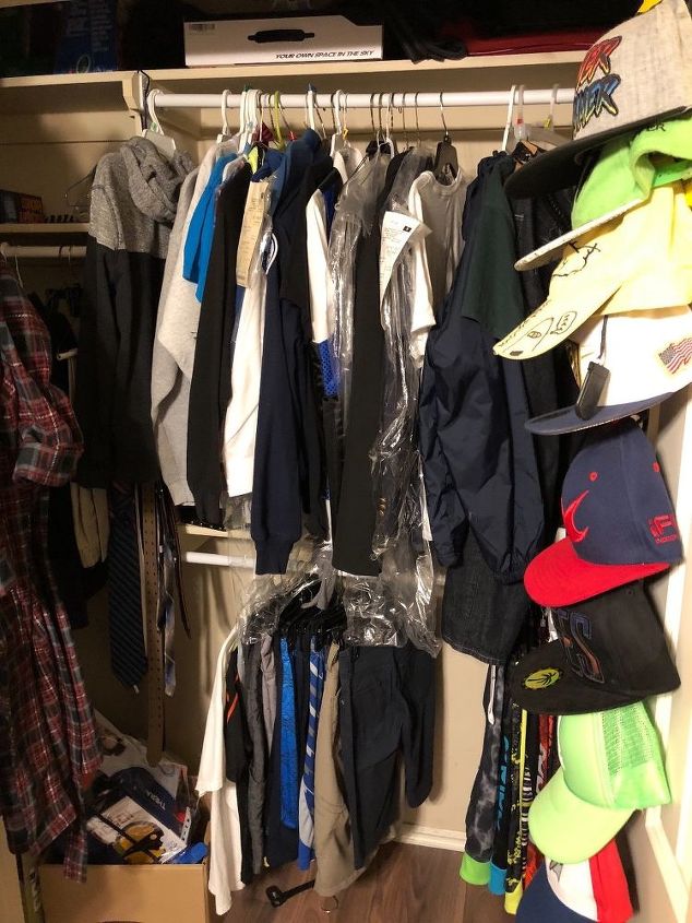 q what is the best way to organize a closet 24 deep 90 across