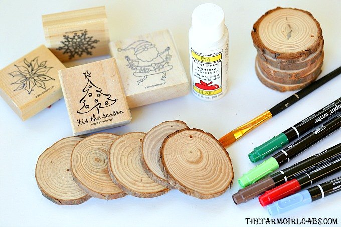 etiquetas de regalo para adornos de madera