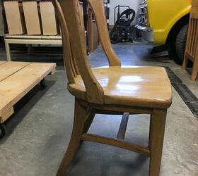 comfy curvy chair